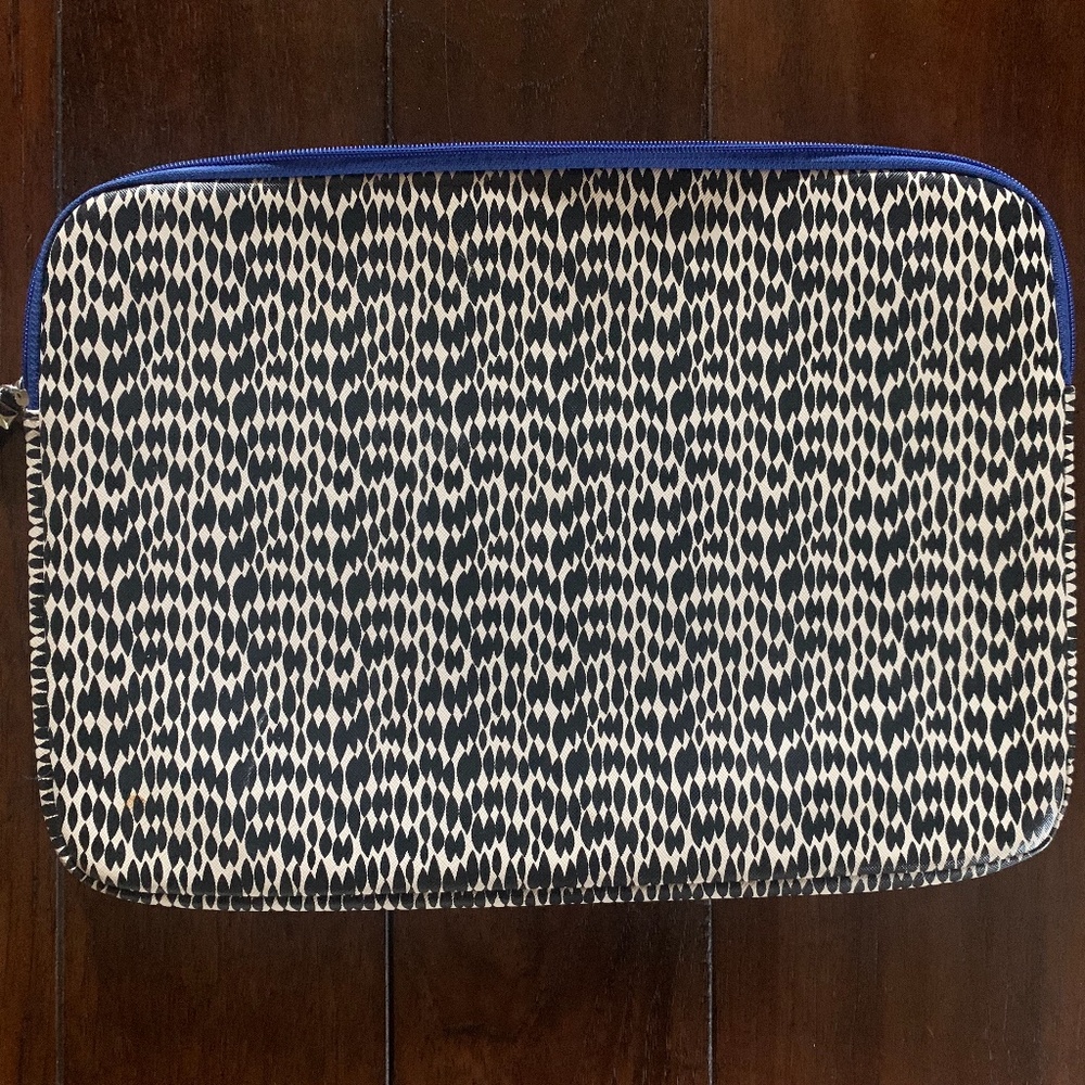 Stella and Dot Padded Laptop Case